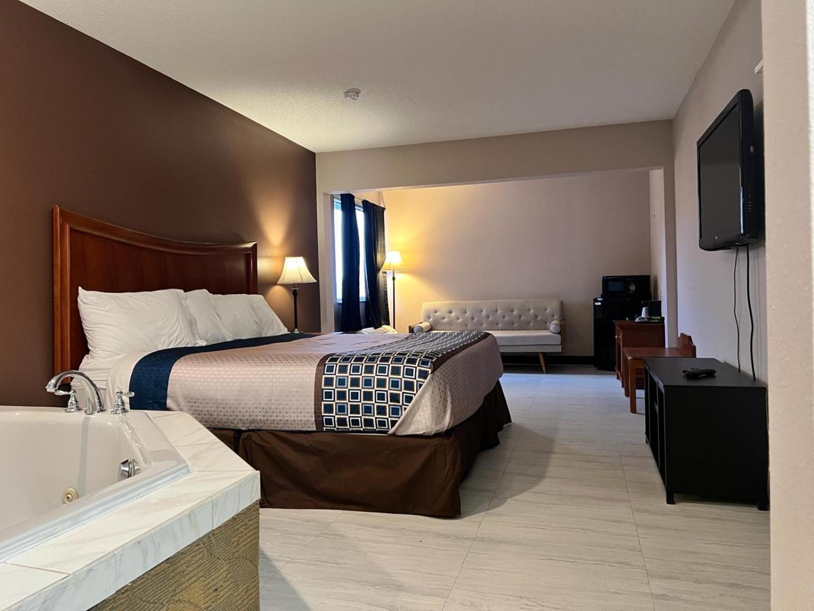 Huntington Royal Inn Suites المظهر الخارجي الصورة